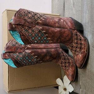Corral red cutout & embroidery leather boots